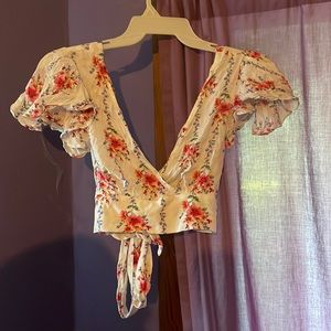 Floral forever 21 crop top size L